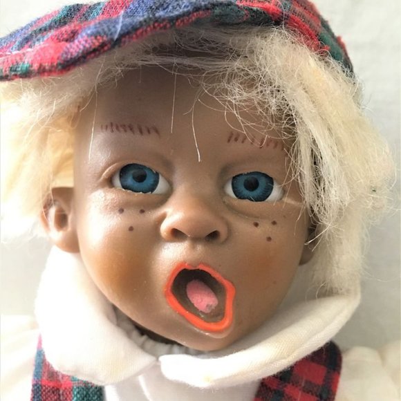 Expression Doll by Sugar Loaf - Picture 8 of 8